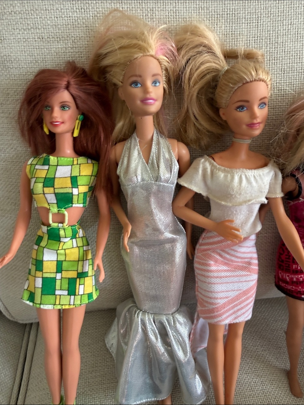 Barbie Doll Lot of 14 Dolls Y2K - Picture 2 of 6